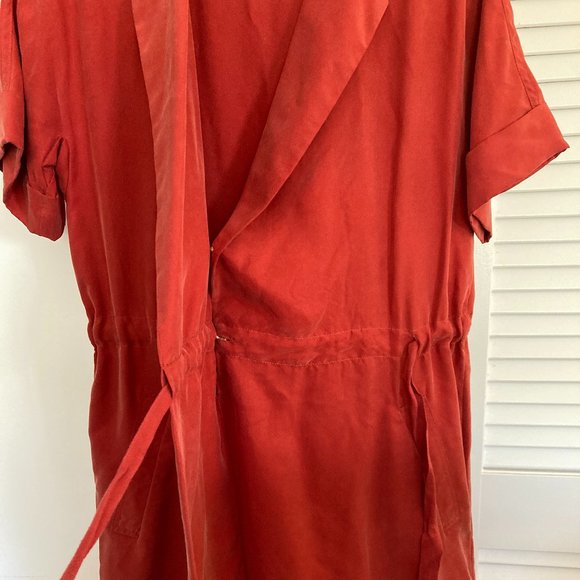 Dress - Picture 3 of 4